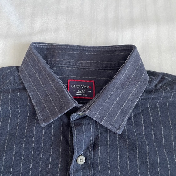 UNTUCKit Men’s Long Sleeve Button Up Shirt Size Flannel Large Blue Striped - Picture 5 of 10